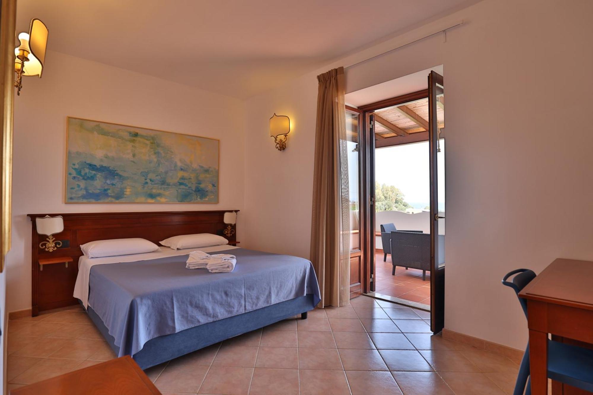 Hotel Villa Cute - Hvc Lipari  Exteriör bild