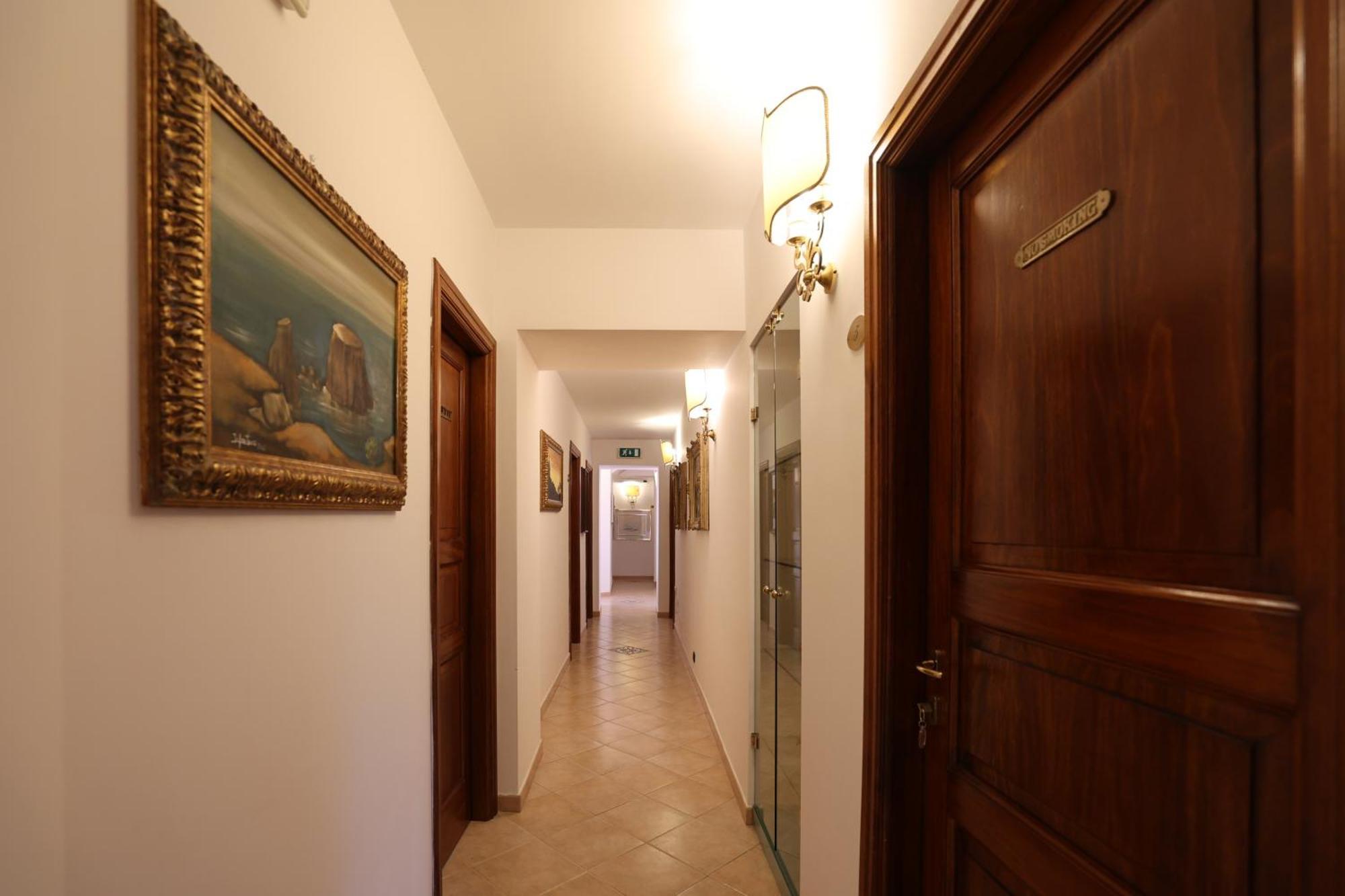 Hotel Villa Cute - Hvc Lipari  Exteriör bild