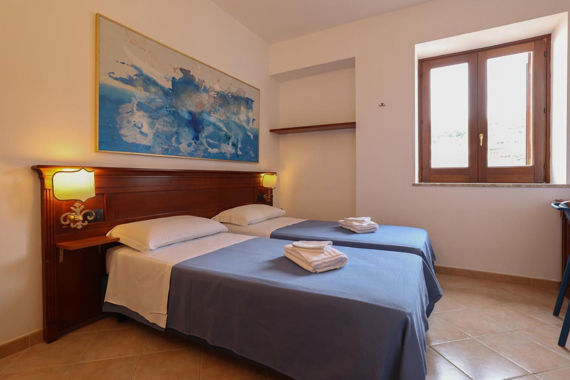 Hotel Villa Cute - Hvc Lipari  Exteriör bild